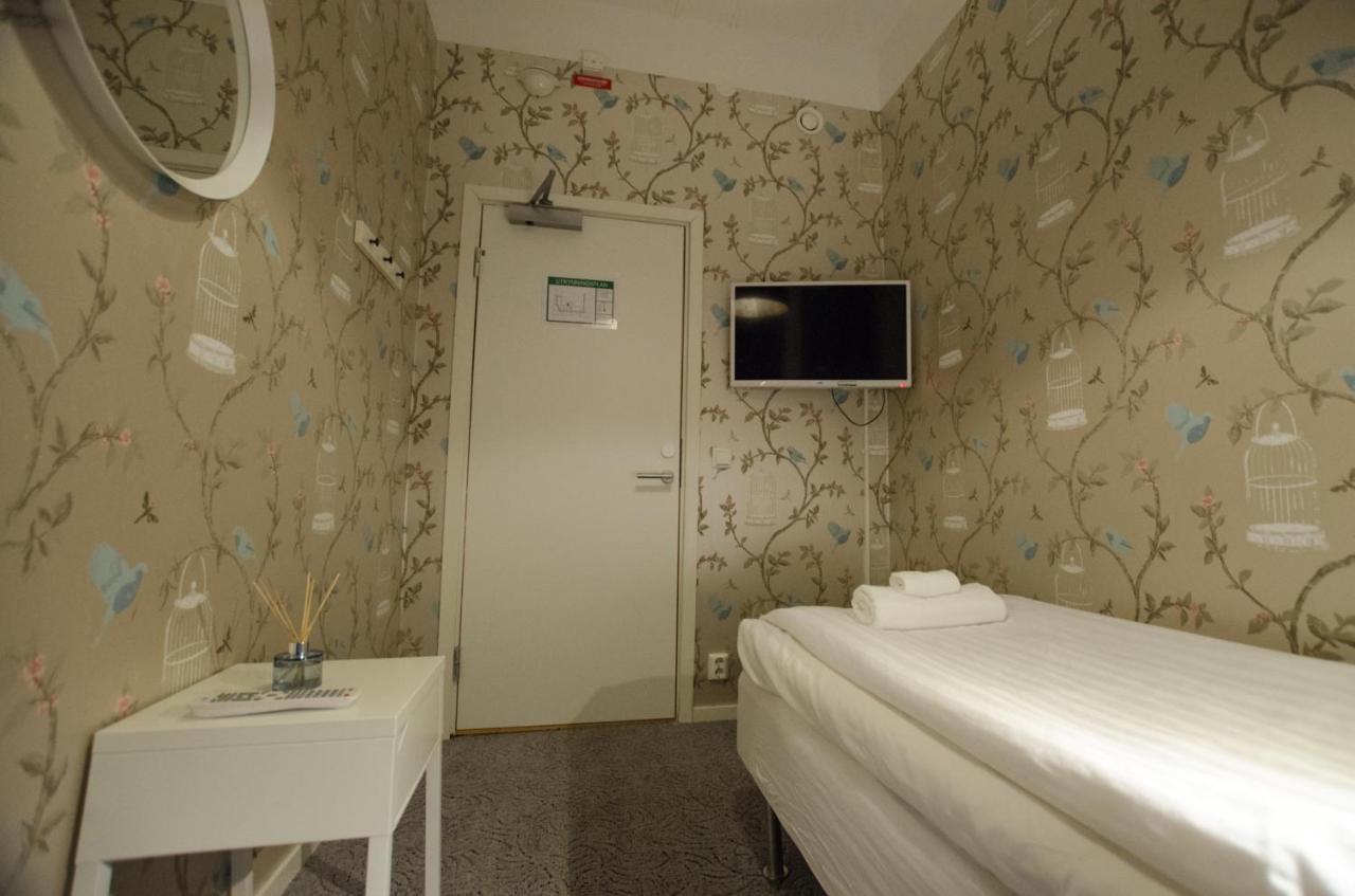 Hostel Fyristorg Uppsala Zewnętrze zdjęcie
